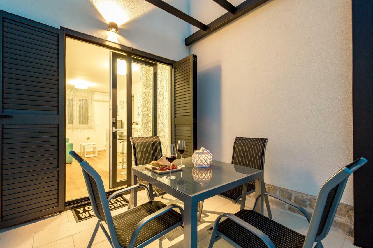 Luxury Apartment Joo & Joo Murter Luaran gambar