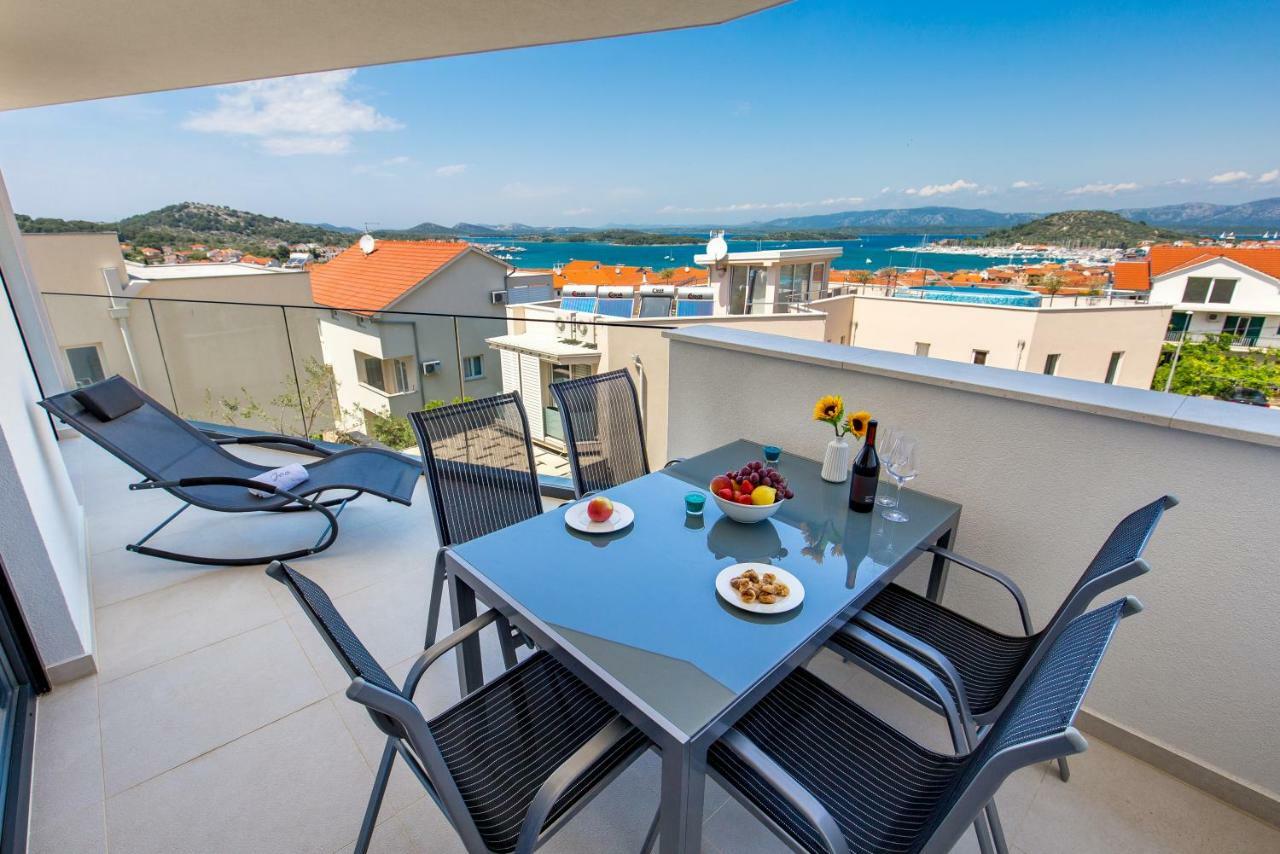 Luxury Apartment Joo & Joo Murter Luaran gambar