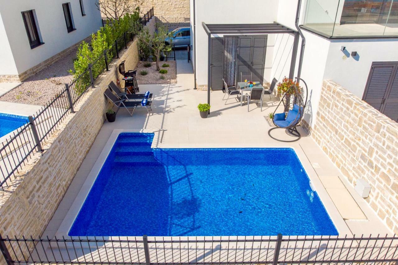 Luxury Apartment Joo & Joo Murter Luaran gambar