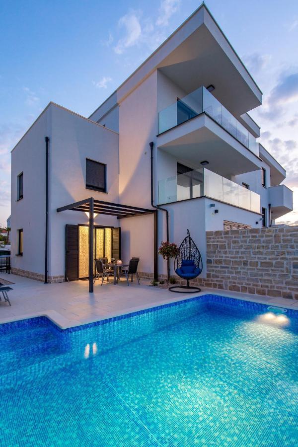 Luxury Apartment Joo & Joo Murter Luaran gambar