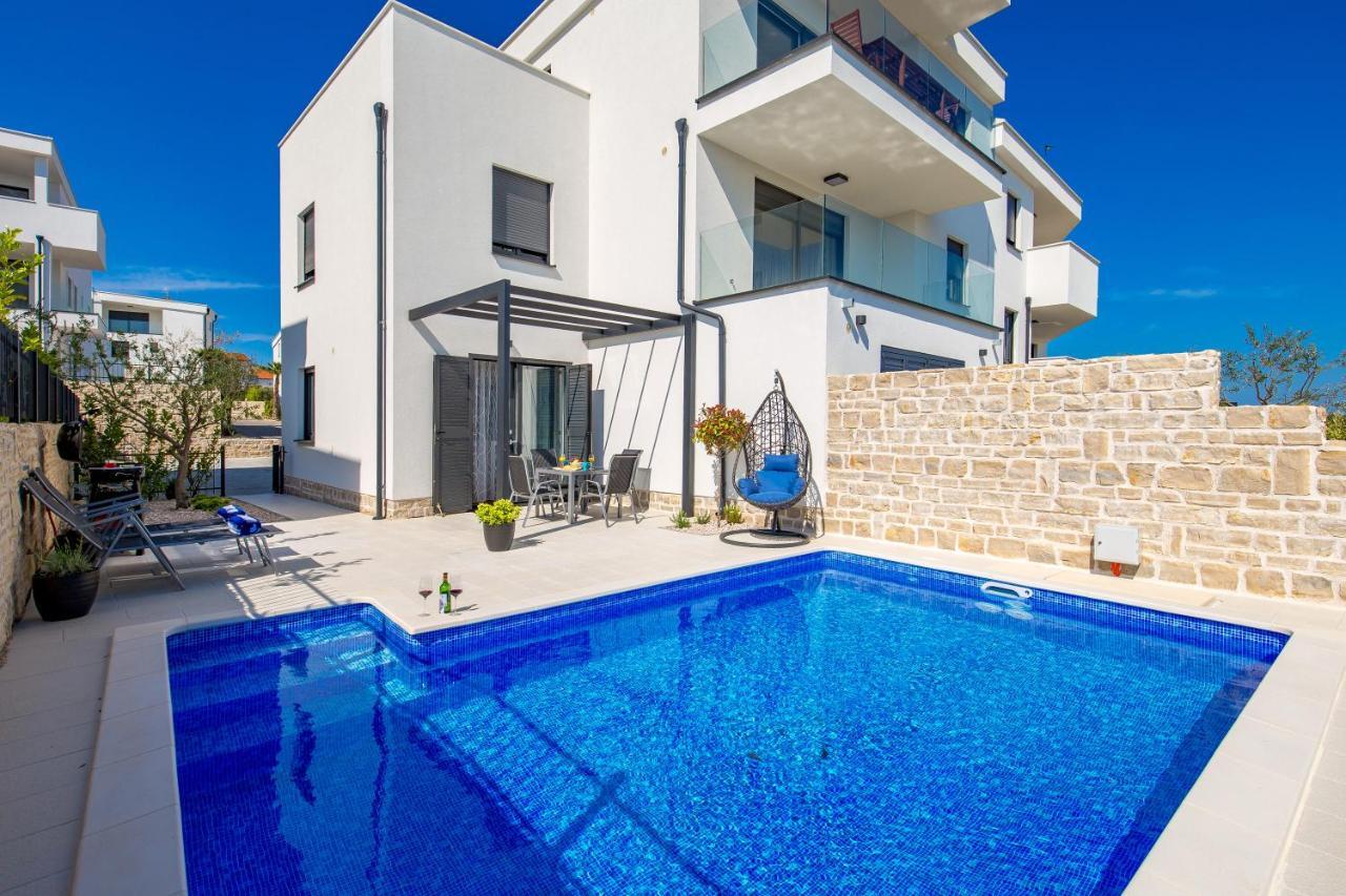 Luxury Apartment Joo & Joo Murter Luaran gambar